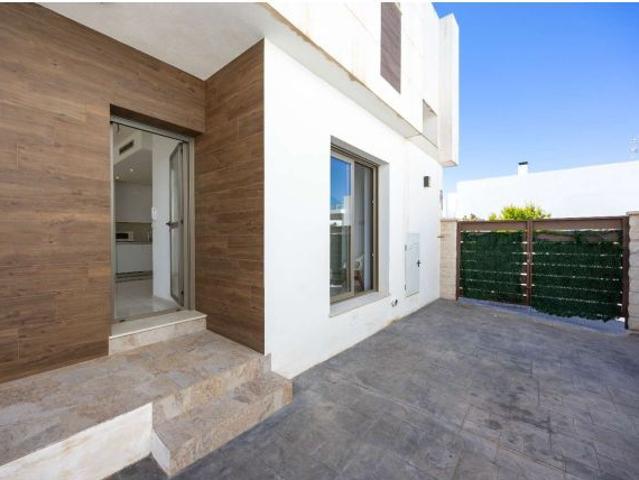 Chalet en Venta en Orihuela, Alicante