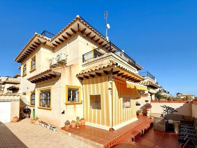 Chalet en venta en Orihuela Alicante