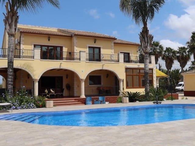 Chalet en venta en Orihuela, Alicante