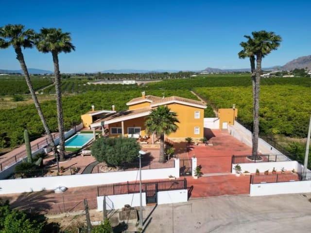 Chalet en venta en Orihuela, Alicante