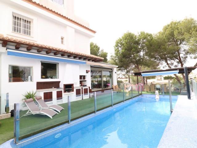 Chalet en venta en Orihuela Alicante