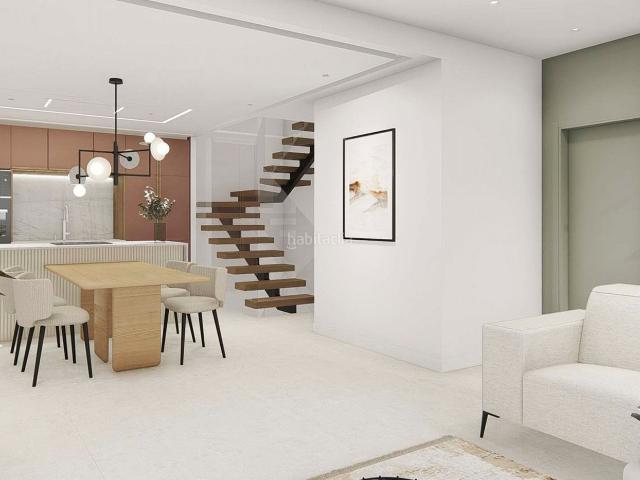 Chalet en venta en Orihuela, Desamparados Hurchillo Torremendo. Villa de 3 dormitorios y 3 baños con piscina y jardín en Dolores. Chalets.