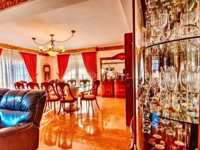Chalet en venta en Orihuela, Orihuela Ciudad. Chalets.