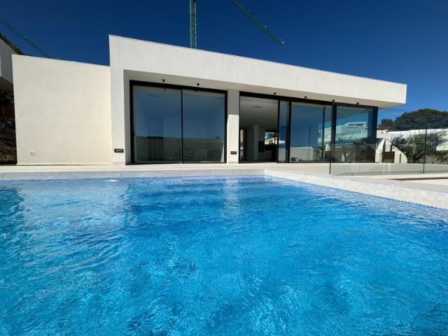 Chalet en venta en Orihuela, Las Colinas Golf