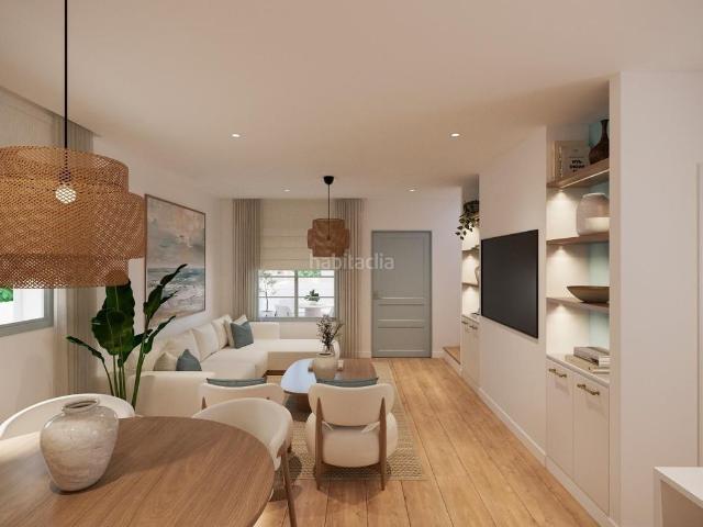 Chalet en venta en Orihuela, Villamartín Las Filipinas. Chalets.