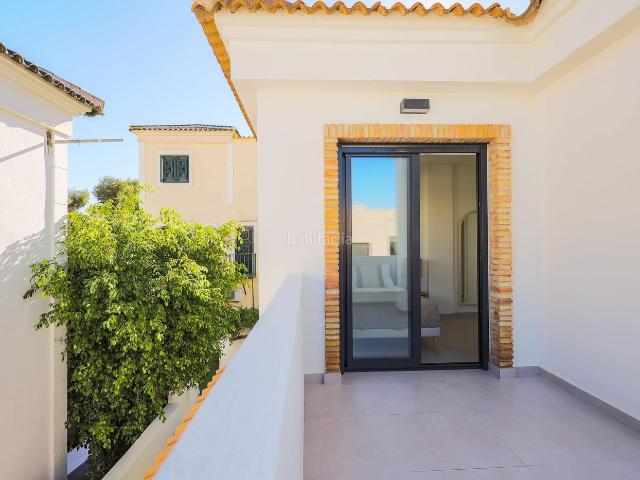 Chalet en venta en Orihuela, Villamartín Las Filipinas. Chalets.