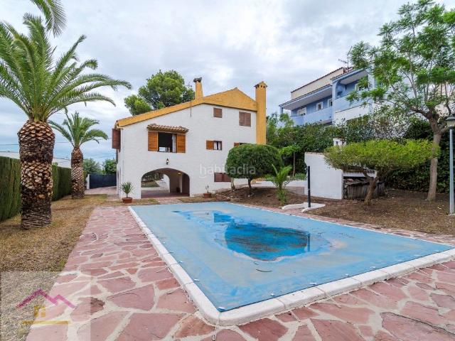 Chalet en venta en Oropesa del Mar, El Balcó Jaume I. CHALET INDEPENDIENTE CON TERRENO Y PISCINA. Chalets Oropesa del.
