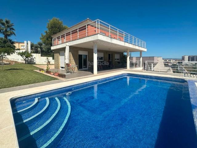 Chalet en venta en Oropesa del Mar, El Balcó Jaume I. Villa en venta en Playa de la Concha, 4 dormitorios. Chalets Oropesa del.