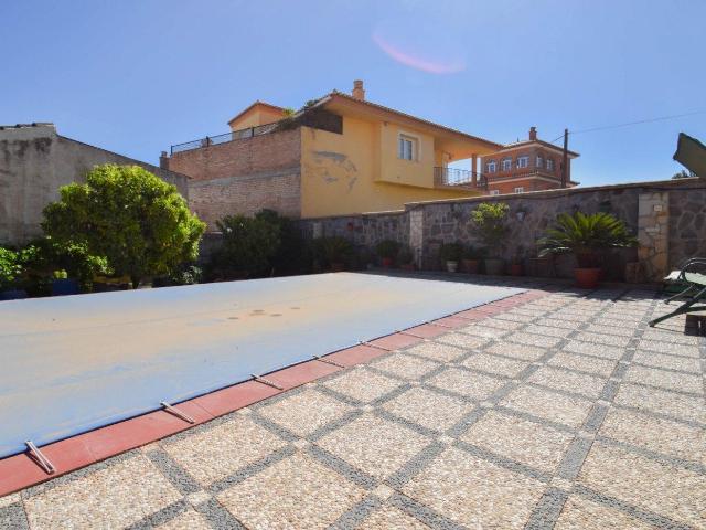 Chalet en venta en Otura Granada
