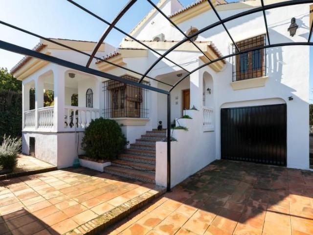 Chalet en venta en Otura, Vega de granada zona sur