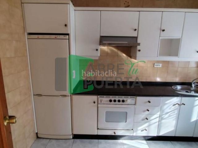 Chalet en venta en Ourense, Ventiun. Chalets.