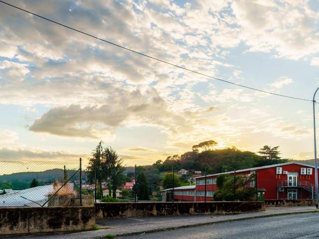 Chalet en venta en Ourense, A Carballeira. Espectacular Chalet de Piedra en Ourense Centro 377 m2 con Jardín y Vistas. Chalets.
