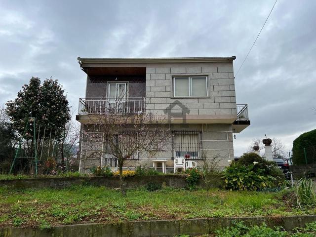 Chalet en venta en Ourense, San Rosendo. Chalets.