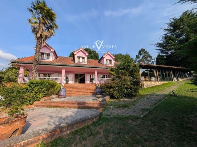 Chalet en venta en Oviedo, Asturias