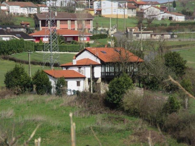 Chalet en venta en Oviedo, Asturias