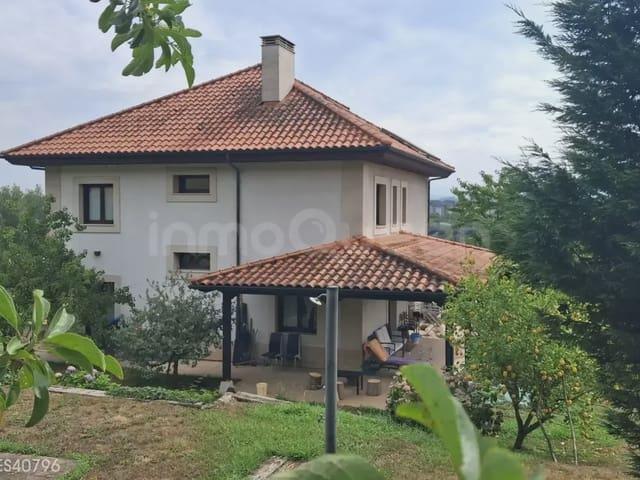Chalet en venta en Oviedo, Asturias
