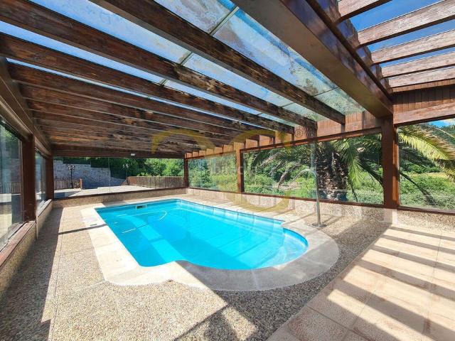 Chalet en venta en Oviedo, San Claudio Trubia Las Caldas. Máxima privacidad Chalet con piscina a 7 minutos de Oviedo. Chalets.