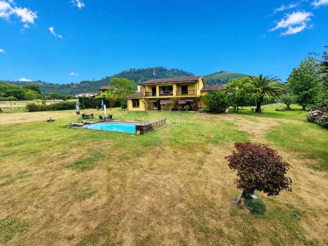 Chalet en venta en Oviedo, San Claudio Trubia Las Caldas. Exclusiva propiedad con 6.000 m de finca en Caces, Las Caldas. Chalets.