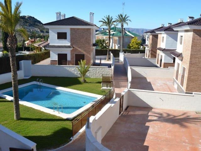 Chalet en venta en Loma Bada, Alicante