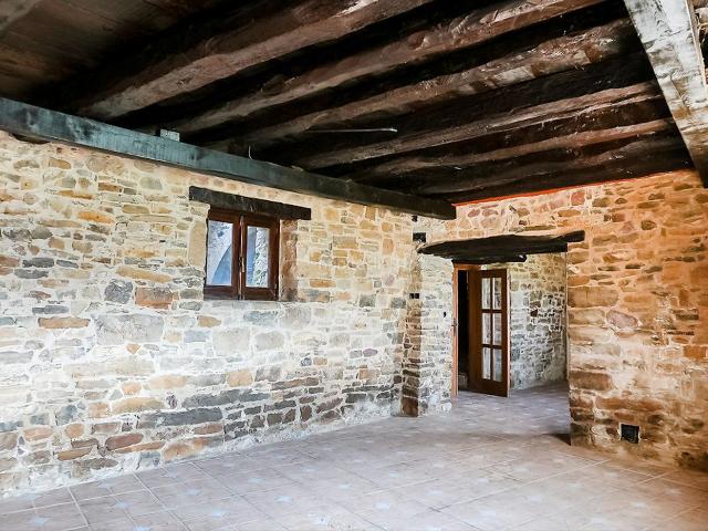 Chalet en venta en Lónguida. Solvia Inmobiliaria Casa LónguidaLongida. Chalets.