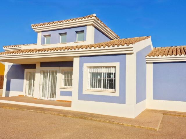 Chalet en venta en Lorca, Purias. Casa independiente de 3 dormitorios y 2 baños llave en mano. Chalets.