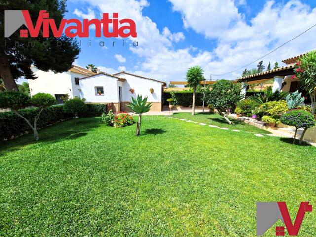 Chalet en venta en Lorca, Torrecilla. Chalets.