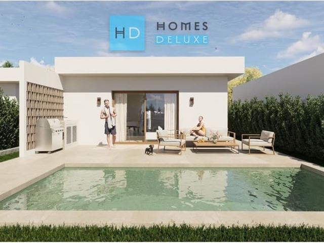 Chalet en venta en Los Montesinos, Alicante Costa Blanca