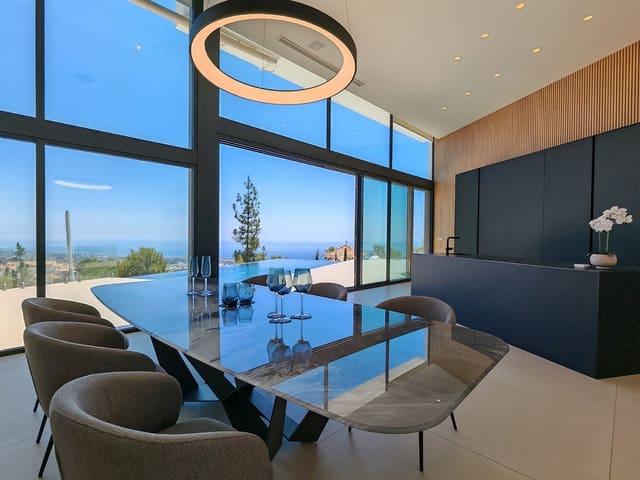 Chalet en venta en Los Monteros, Málaga Costa del Sol