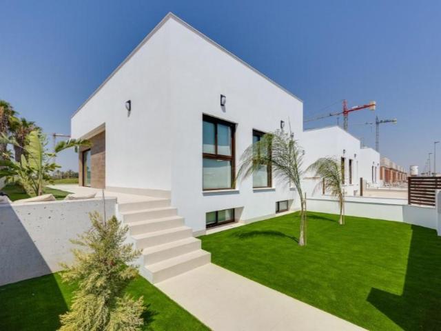 Chalet en venta en Los Alcázares