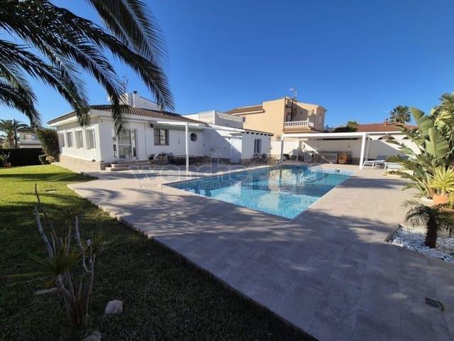 Chalet en venta en Los Balcones, Alicante Costa Blanca