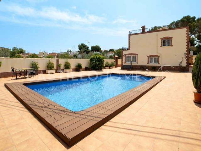 Chalet en venta en Los Balcones, Alicante Costa Blanca