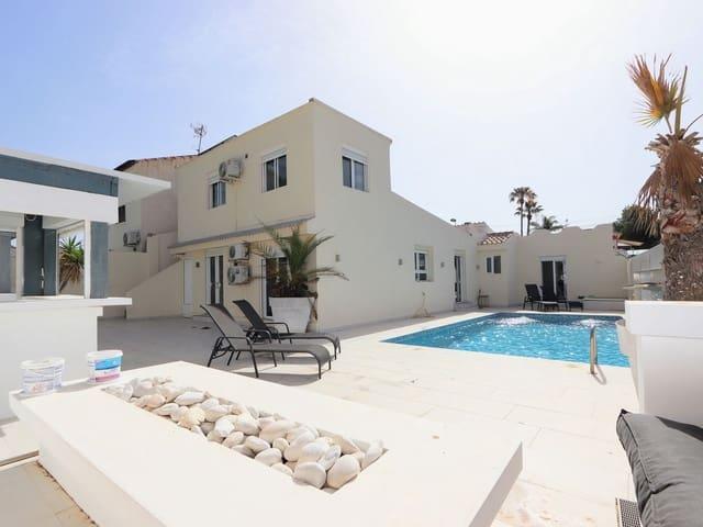 Chalet en venta en Los Balcones, Alicante Costa Blanca