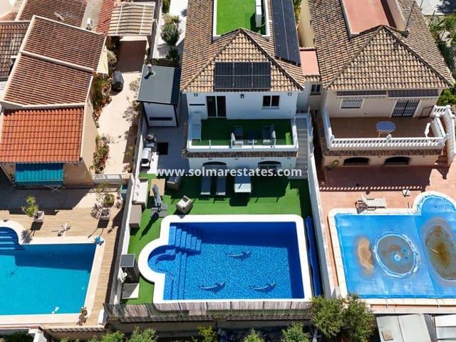 Chalet en venta en Los Balcones, Alicante Costa Blanca
