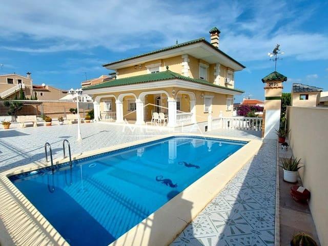 Chalet en venta en Los Balcones, Alicante Costa Blanca