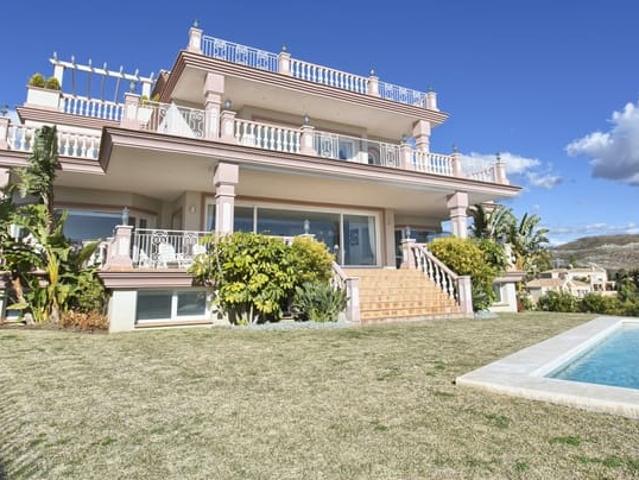 Chalet en venta en Los Flamingos, Málaga Costa del Sol