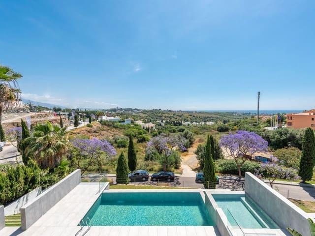 Chalet en venta en Los Flamingos, Málaga Costa del Sol