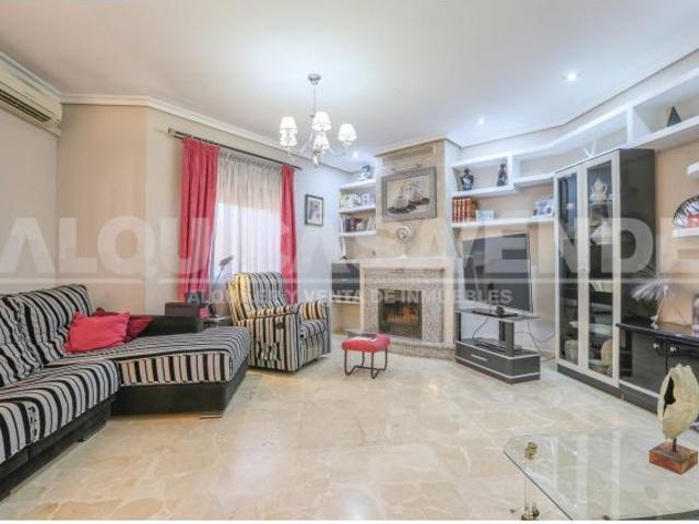Chalet en Venta en Los Sevillanos, Sevilla