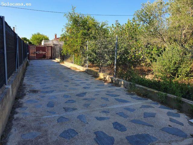 Chalet en Venta en Los Torrentes, Valencia