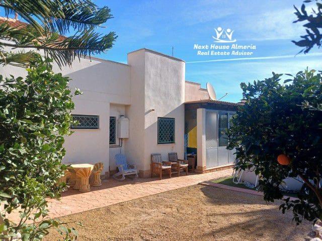 Chalet en venta en La Alfoquia, Almería