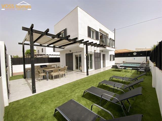 Chalet en venta en La Alfoquia, Almería
