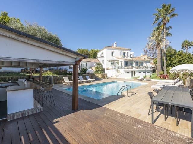 Chalet en venta en La Duquesa / Puerto de la Duquesa, Málaga Costa del Sol