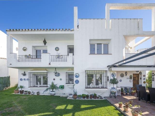 Chalet en venta en La Duquesa / Puerto de la Duquesa, Málaga Costa del Sol