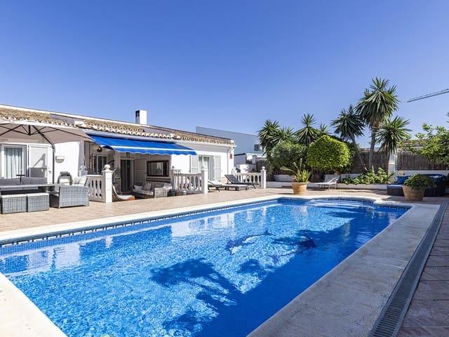 Chalet en venta en La Duquesa / Puerto de la Duquesa, Málaga Costa del Sol