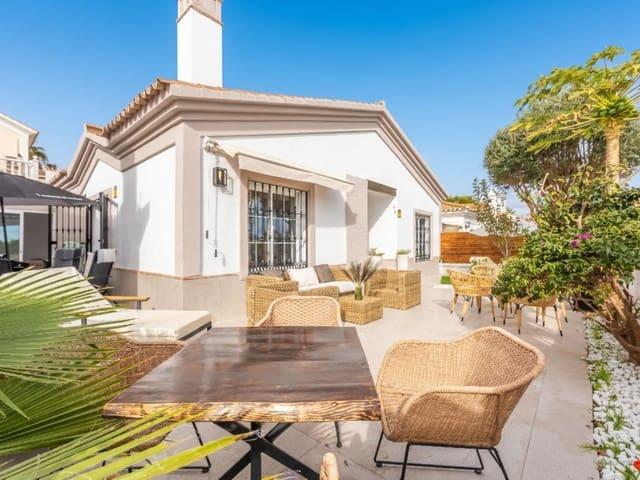 Chalet en venta en La Duquesa / Puerto de la Duquesa, Málaga Costa del Sol