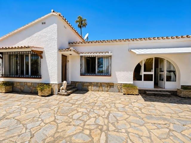 Chalet en venta en La Duquesa / Puerto de la Duquesa, Málaga Costa del Sol