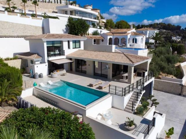 Chalet en venta en La Fustera Lujoso chalet&amp nbsp orienta. 290m² Benissa