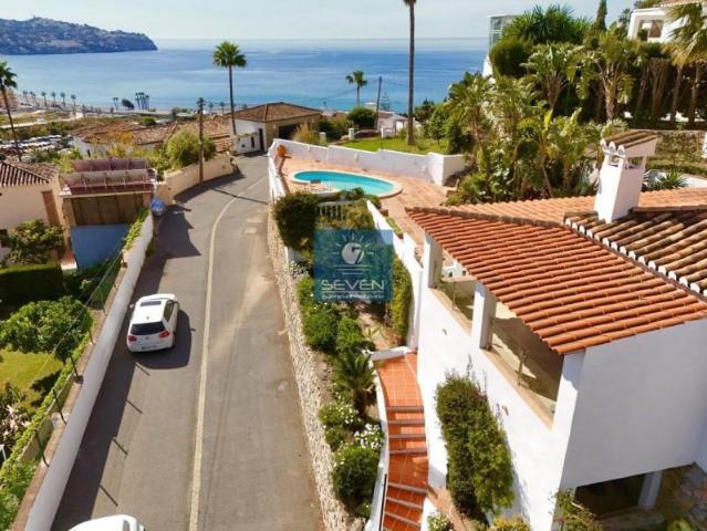 Chalet en venta en La Herradura, Urbanizaciones