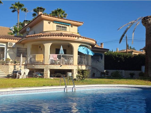 Chalet en venta en La Huerta