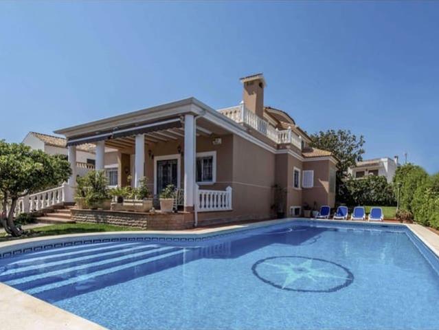 Chalet en venta en La Mata, Alicante Costa Blanca