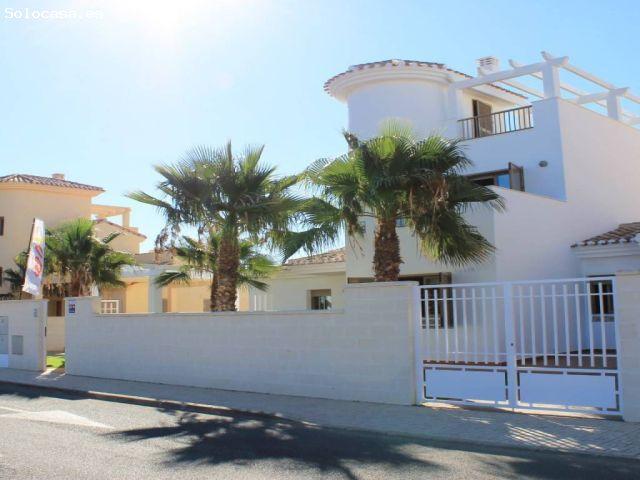 Chalet en Venta en La Manga del Mar Menor, Murcia